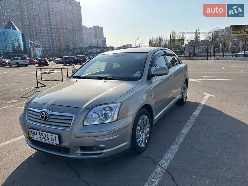 Toyota Avensis 2005