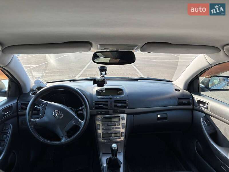 Седан Toyota Avensis 2005 в Одессе фото 27 Седан Toyota Avensis 2005 в Одессе