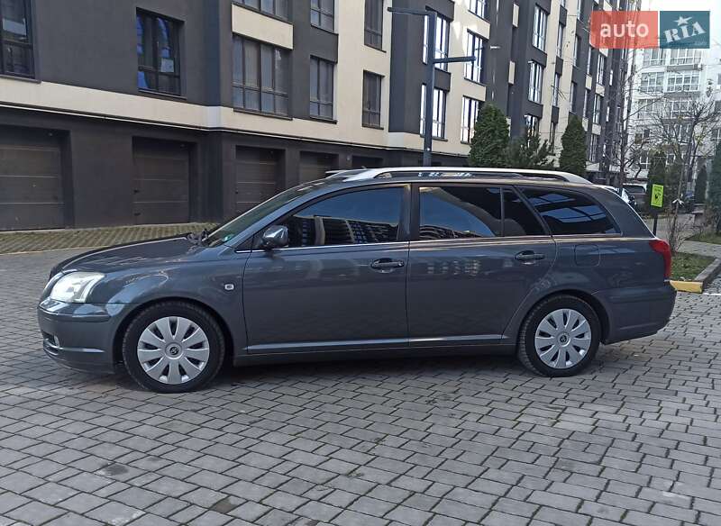 Универсал Toyota Avensis 2005 в Ивано-Франковске