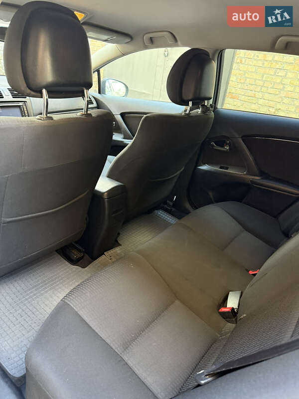 Универсал Toyota Avensis 2009 в Киеве