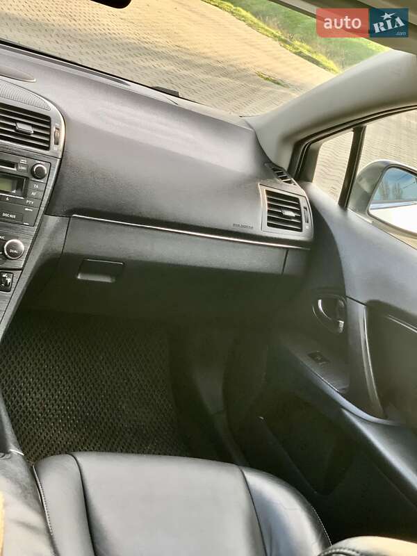 Универсал Toyota Avensis 2009 в Одессе