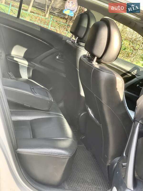 Универсал Toyota Avensis 2009 в Одессе