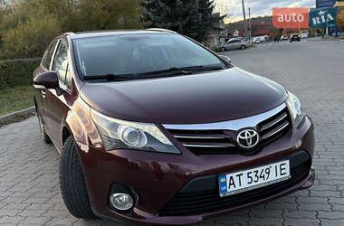 Универсал Toyota Avensis 2012 в Ивано-Франковске