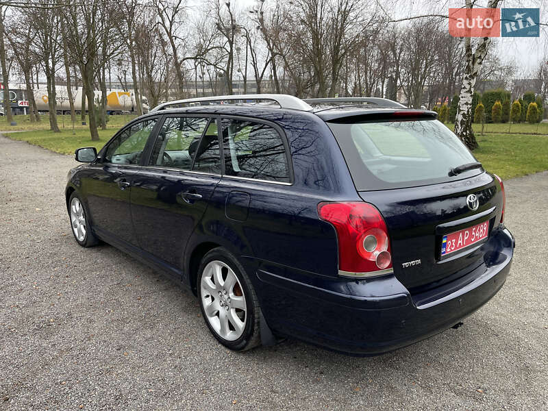 Универсал Toyota Avensis 2006 в Хмельницком