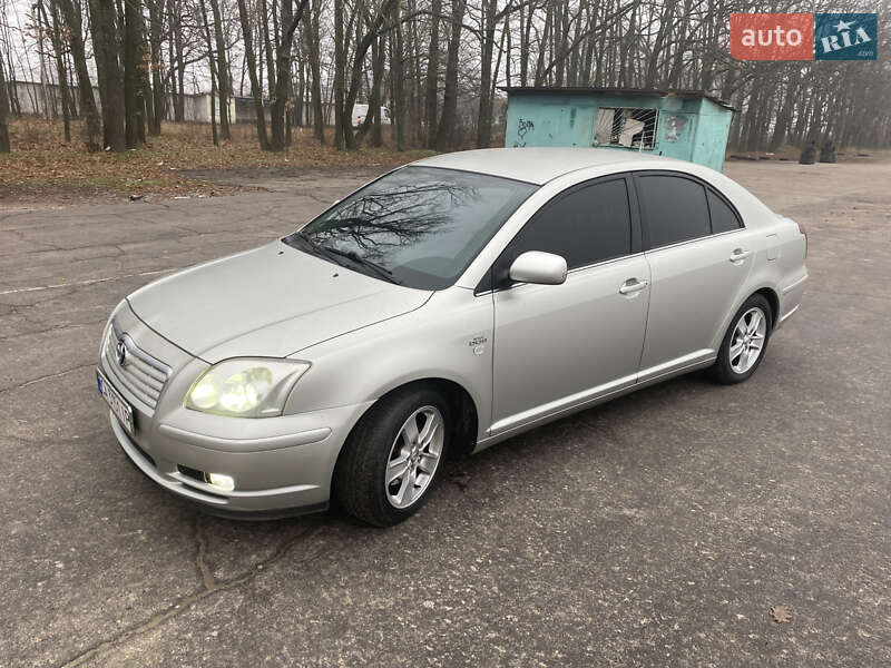 Ліфтбек Toyota Avensis 2006 в Новоархангельську