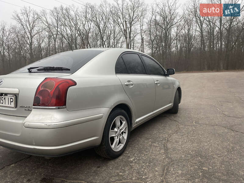 Ліфтбек Toyota Avensis 2006 в Новоархангельську