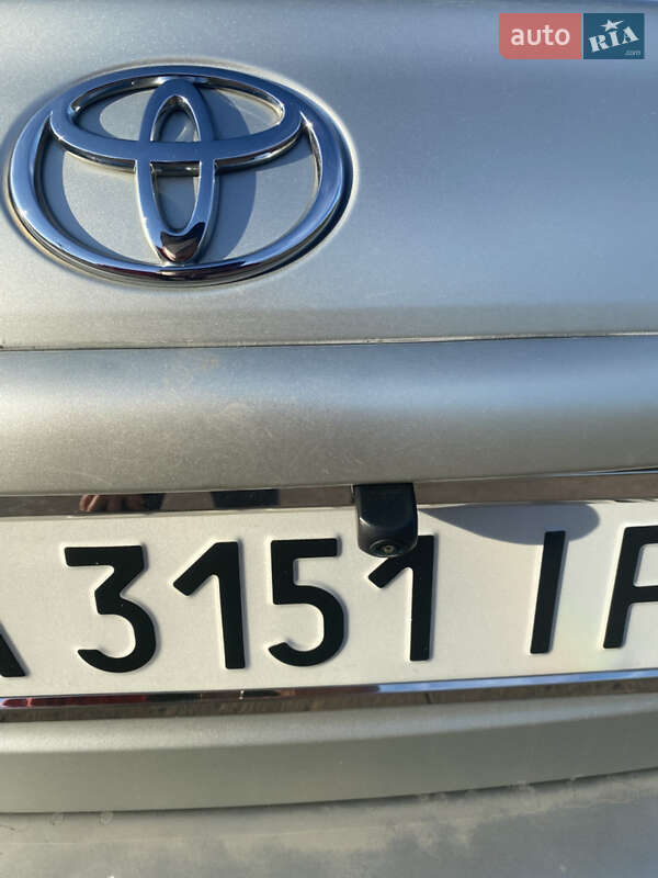 Ліфтбек Toyota Avensis 2006 в Новоархангельську