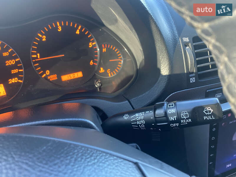 Ліфтбек Toyota Avensis 2006 в Новоархангельську