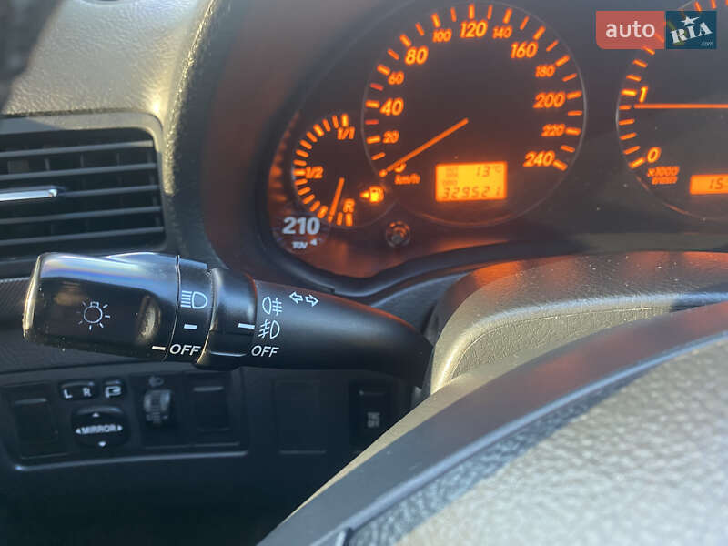 Ліфтбек Toyota Avensis 2006 в Новоархангельську