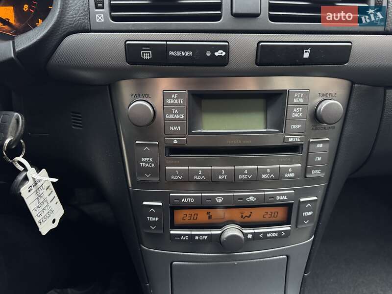 Универсал Toyota Avensis 2007 в Виннице