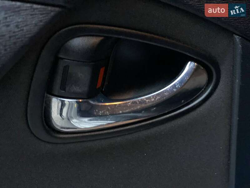 Універсал Toyota Avensis 2011 в Києві