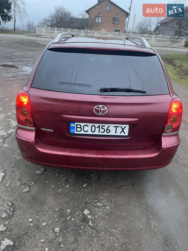 Универсал Toyota Avensis 2004 в Мостиске фото 3 Универсал Toyota Avensis 2004 в Мостиске