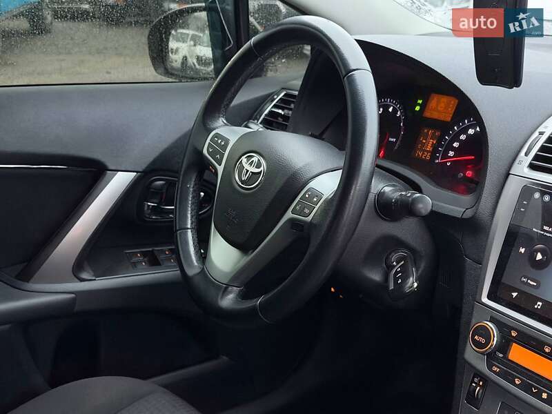 Седан Toyota Avensis 2013 в Харькове фото 21 Седан Toyota Avensis 2013 в Харькове