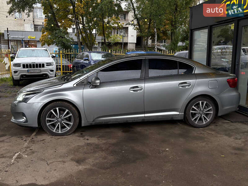 Седан Toyota Avensis 2012 в Львове фото 10 Седан Toyota Avensis 2012 в Львове