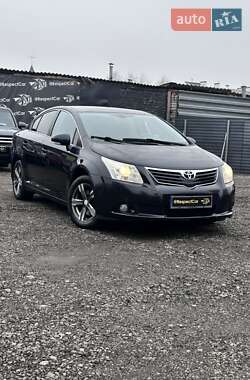 Седан Toyota Avensis 2011 в Харкові