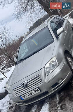 Универсал Toyota Avensis 2006 в Городке