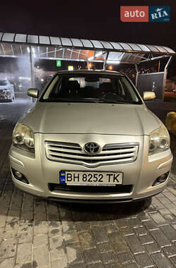Седан Toyota Avensis 2006 в Одесі