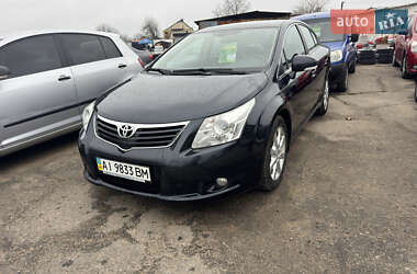 Седан Toyota Avensis 2011 в Умани
