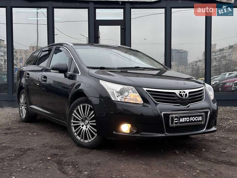 Toyota Avensis 2010