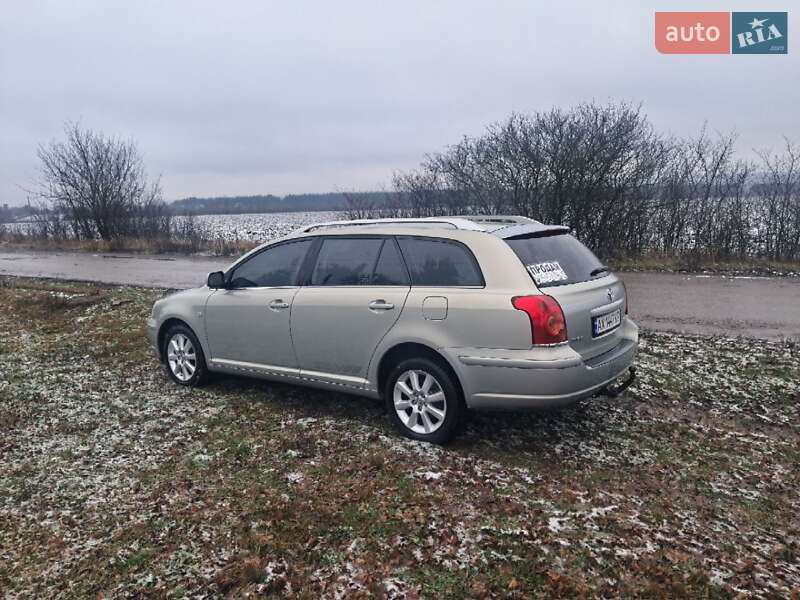 Універсал Toyota Avensis 2005 в Мерефа