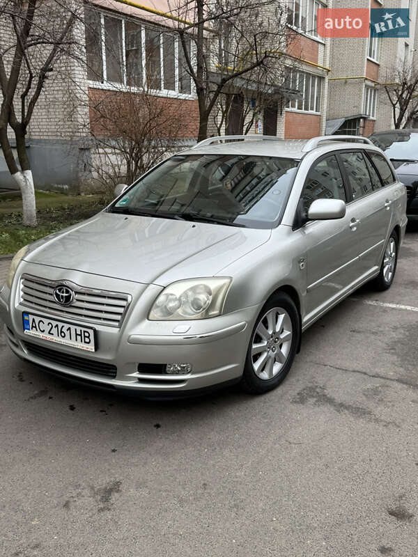 Универсал Toyota Avensis 2005 в Луцке