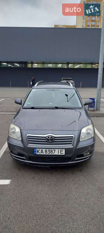 Toyota Avensis 2005