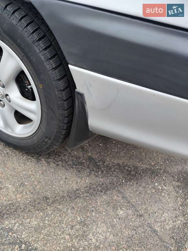 Седан Toyota Avensis 1999 в Овидиополе фото 28 Седан Toyota Avensis 1999 в Овидиополе