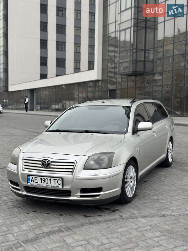 Toyota Avensis 2003
