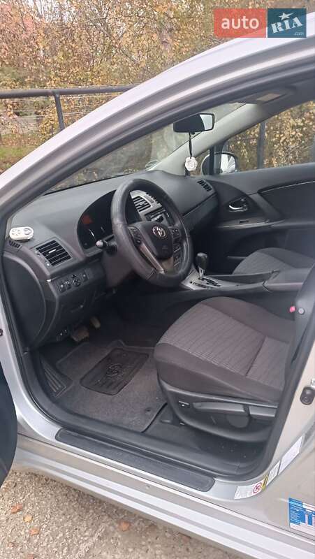 Універсал Toyota Avensis 2010 в Сторожинці фото 8 Універсал Toyota Avensis 2010 в Сторожинці