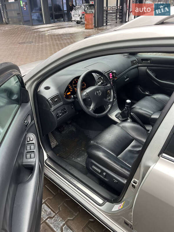Универсал Toyota Avensis 2007 в Ровно фото 10 Универсал Toyota Avensis 2007 в Ровно