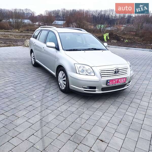 Универсал Toyota Avensis 2005 в Хмельницком