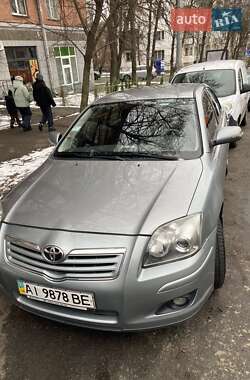 Седан Toyota Avensis 2007 в Києві