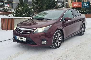Седан Toyota Avensis 2012 в Львові