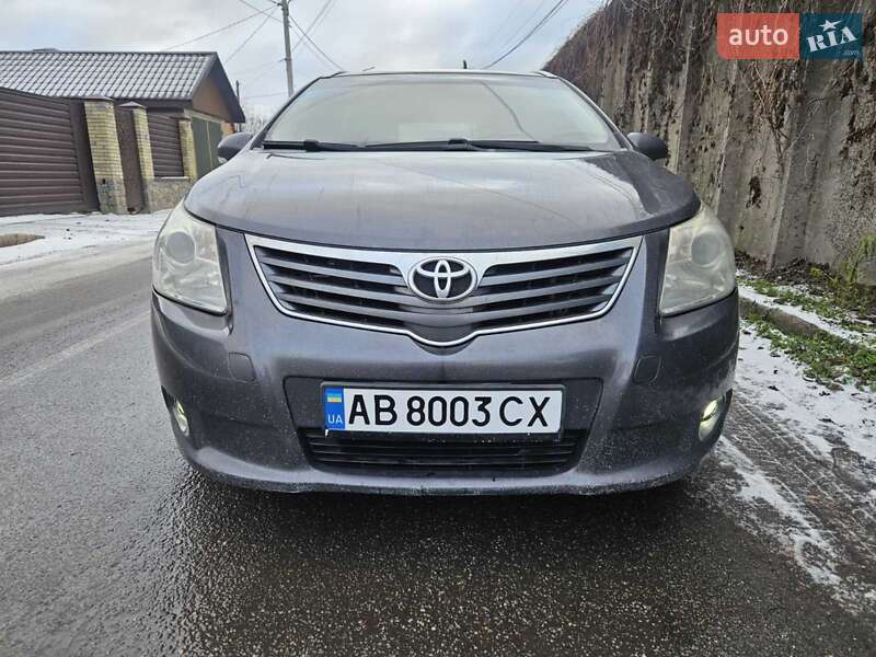 Toyota Avensis 2009