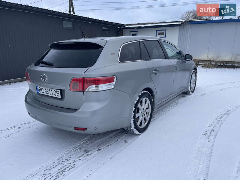 Універсал Toyota Avensis 2008 в Львові