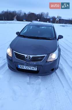 Универсал Toyota Avensis 2010 в Конотопе