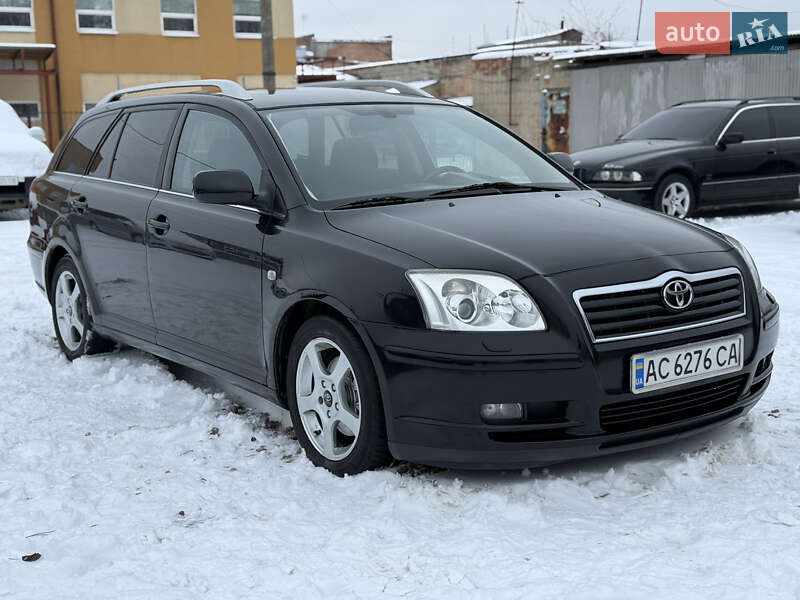 Универсал Toyota Avensis 2006 в Ровно