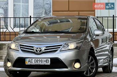 Седан Toyota Avensis 2012 в Одессе