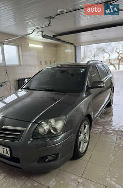 Универсал Toyota Avensis 2007 в Рава-Русской