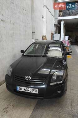 Седан Toyota Avensis 2007 в Львові