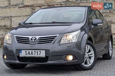 Седан Toyota Avensis 2009 в Тернополе