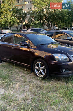 Седан Toyota Avensis 2008 в Судилкові