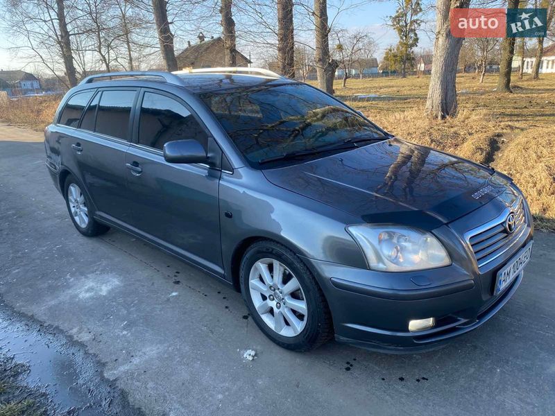 Toyota Avensis 2005