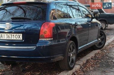 Универсал Toyota Avensis 2005 в Чернигове