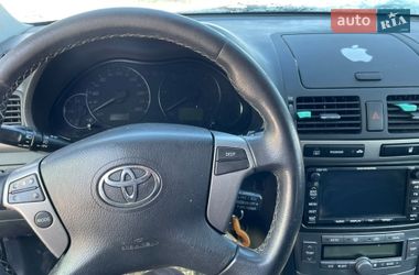 Универсал Toyota Avensis 2008 в Теплике