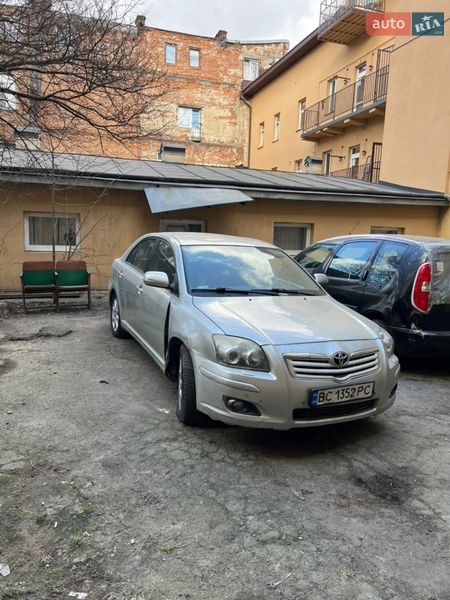 Toyota Avensis 2008