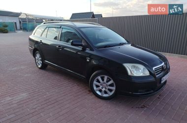 Универсал Toyota Avensis 2005 в Сарнах