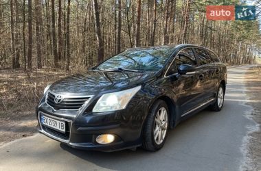 Універсал Toyota Avensis 2010 в Славуті