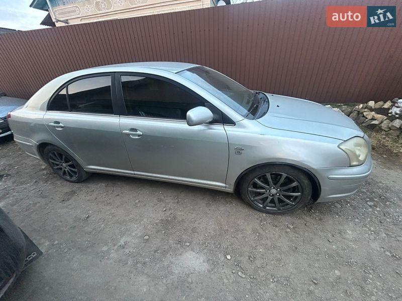 Toyota Avensis 2004 Toyota Avensis 2004