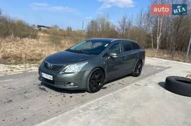 Универсал Toyota Avensis 2009 в Ратным